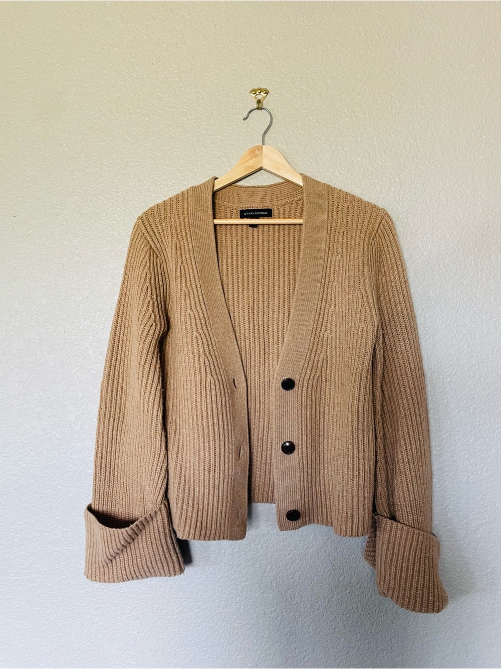Banana Republic Cuffed Sleeve Camel Brown Knit Cardigan